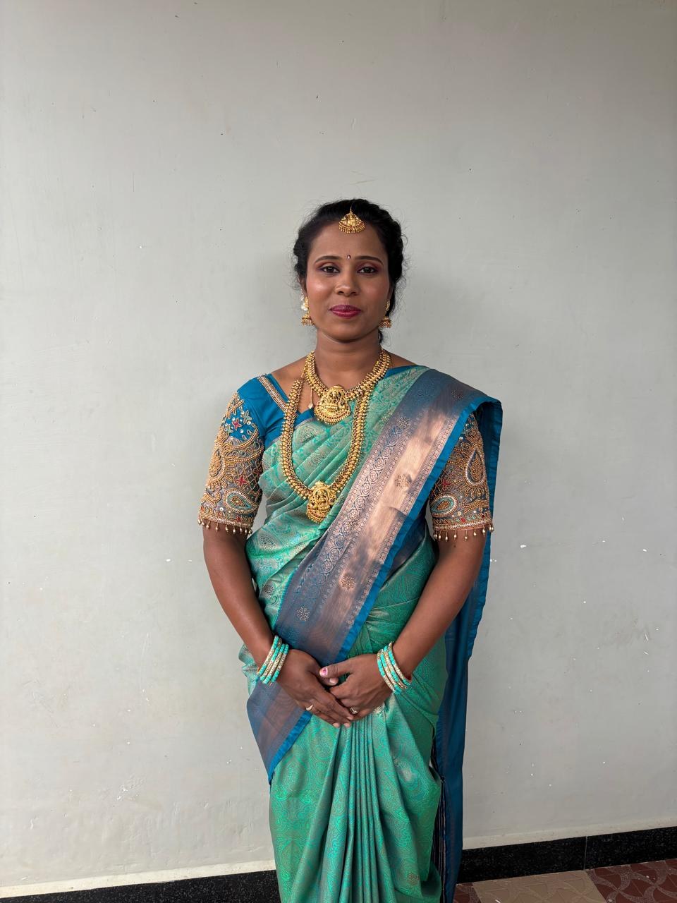 Traditional saree styling